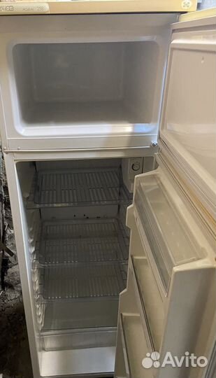 Холодильник Саратов/ доставка