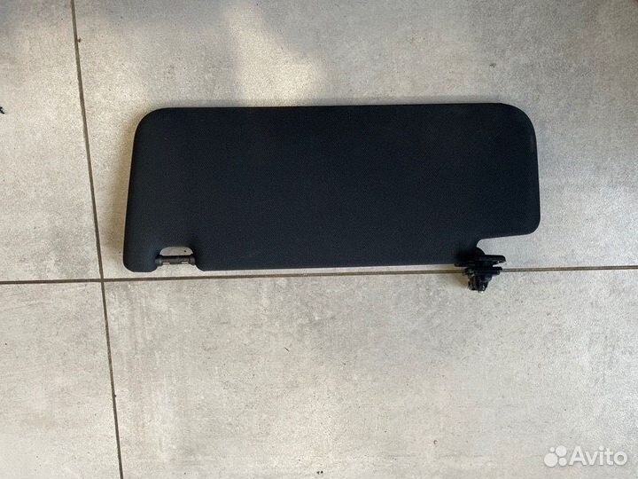 Козырек солнцезащитный правый Mercedes-Benz