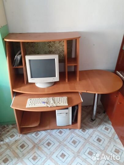 Компьютерный стол бу