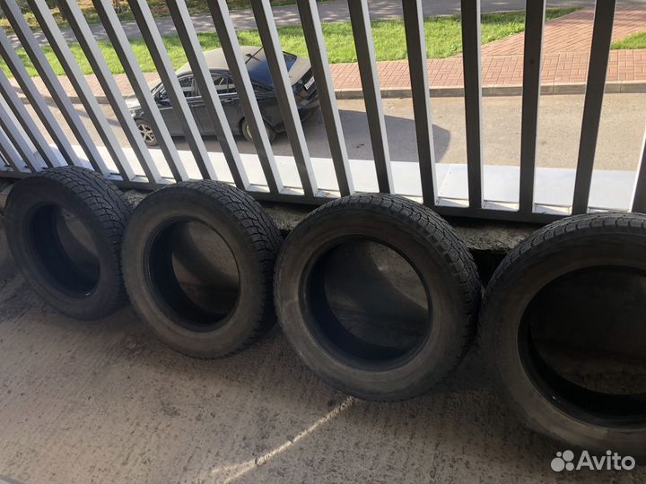 Hankook I'Pike RW11 215/65 R16 81M