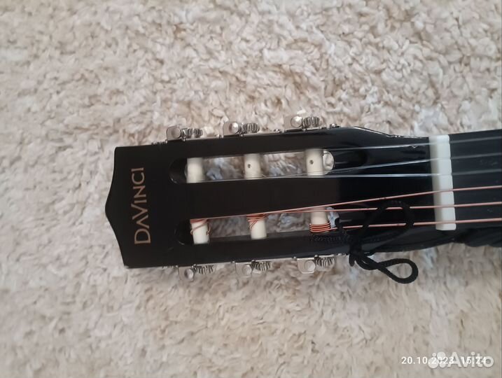 Классическая гитара DaVinci