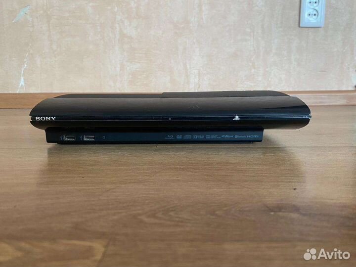 Sony ps3 super slim