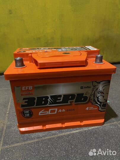 Аккумулятор автомобильный 60