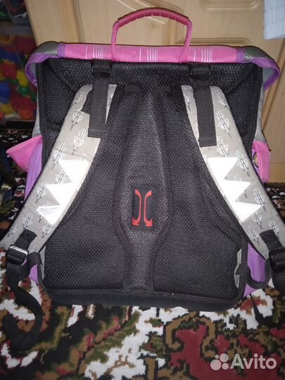 Школьный рюкзак