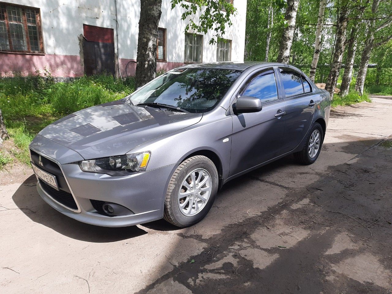 Mitsubishi Lancer: фото владельца