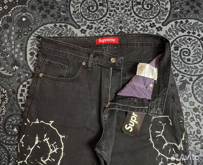 Джинсы Supreme
