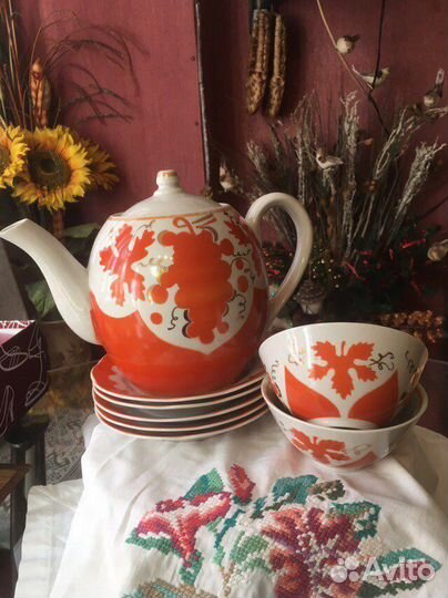 Сервиз чайный винтажный фарфоровый