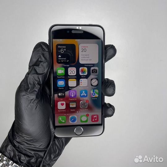 iPhone 7, 32 ГБ