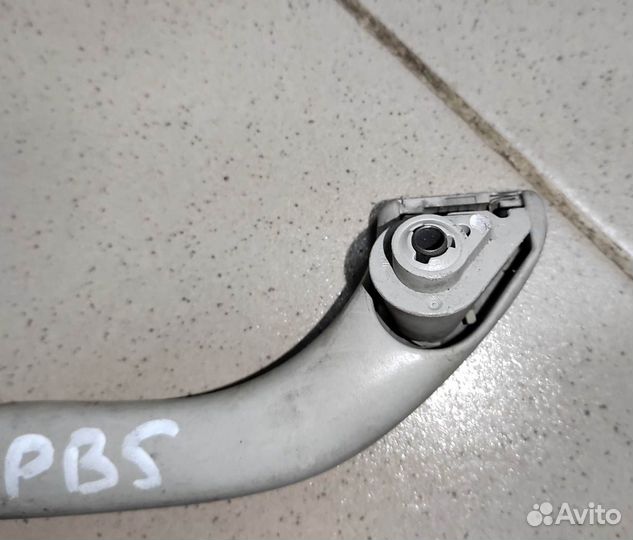 Ручка потолочная задняя правая VW Passat B5