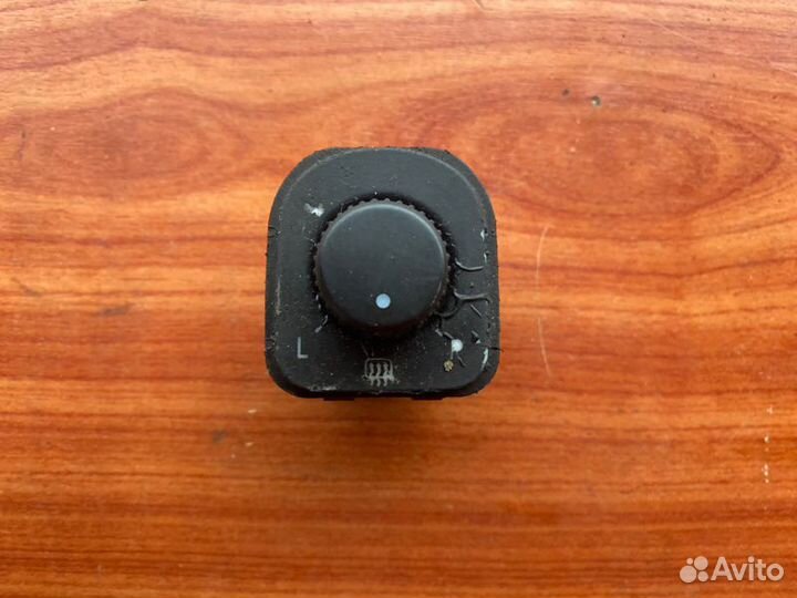 Кнопка управления зеркалами Vw Golf 5 BKC 2005