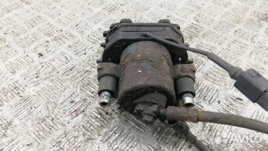 Суппорт тормозной передний левый volkswagen jetta