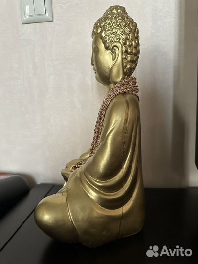 Будда из гипса