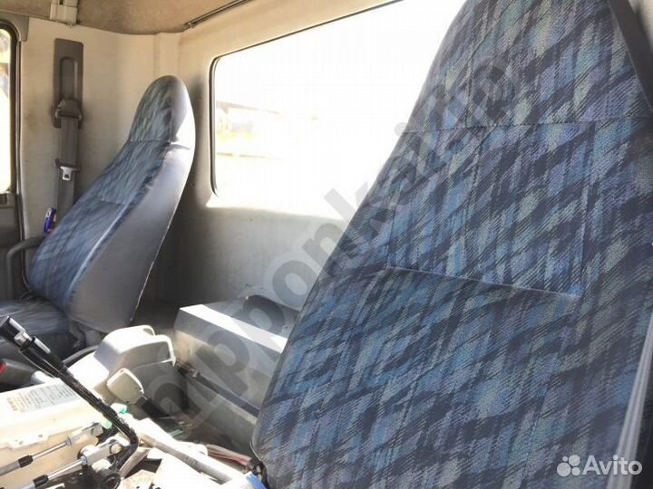 Кабина, в сборе Mitsubishi Fuso Fighter FK71GC