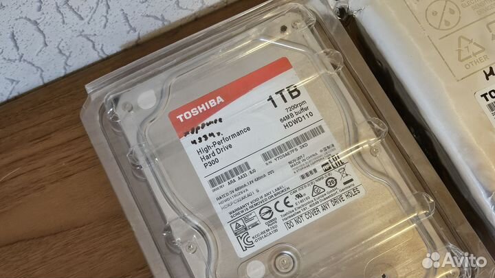 Жёсткий диск 1тб WD Toshiba