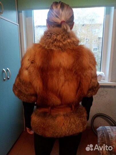 Листья жилетка