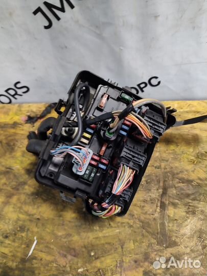 Блок предохранителей Nissan Teana J31 2003-2008