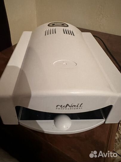 Лампа для маникюра