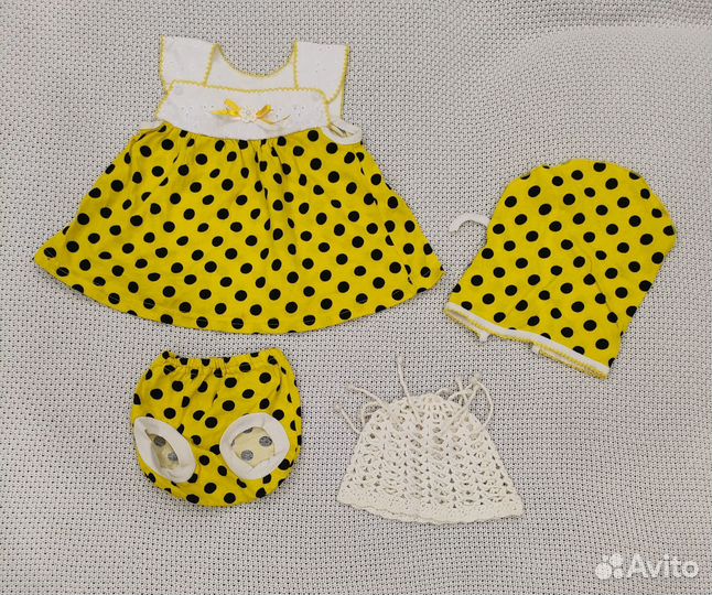Комплект вещей на девочку