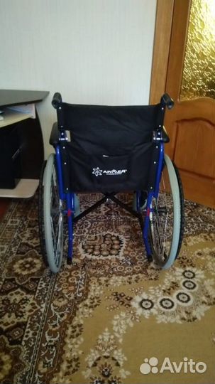 Коляска инвалидная