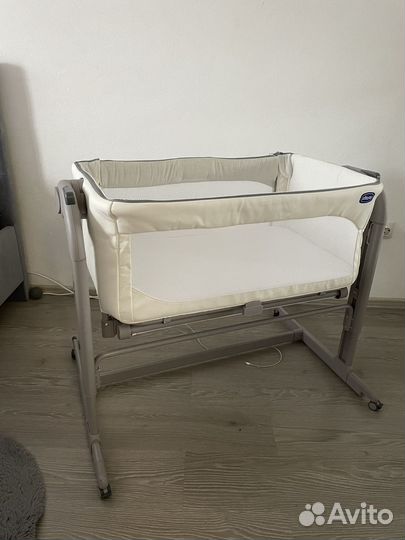 Приставная кроватка chicco
