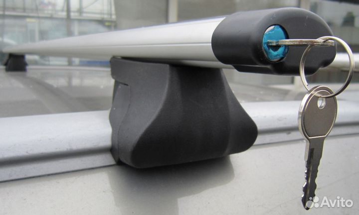 Багажник Интегра с замком