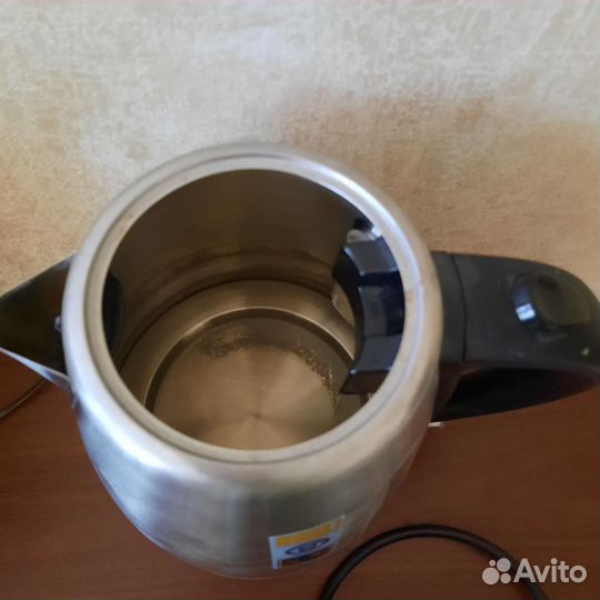 Чайник электрический Redmond