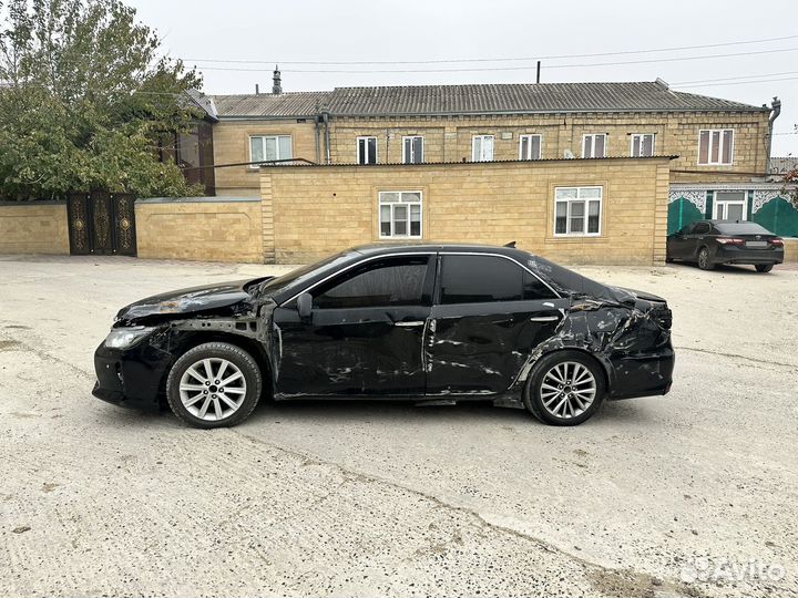 Toyota Camry 3.5 AT, 2011, битый, 130 000 км