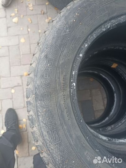 Gislaved Nord Frost 5 215/65 R16