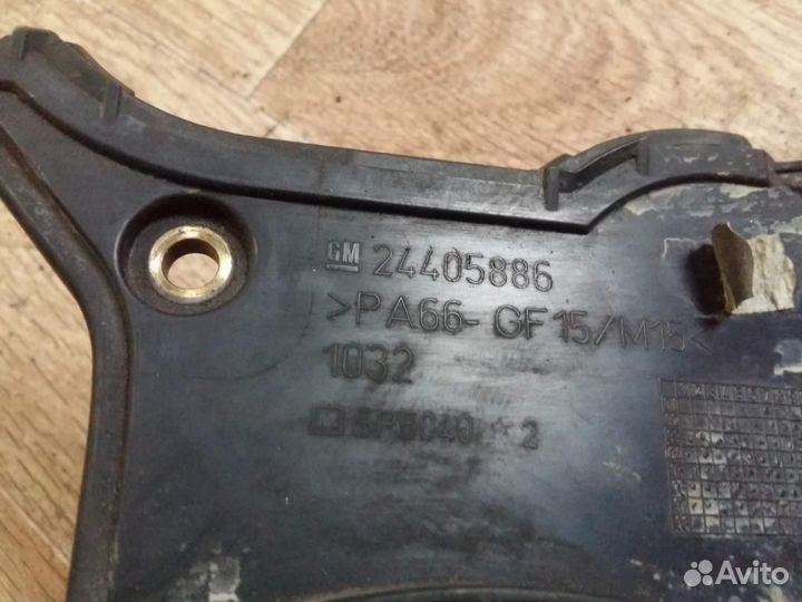 Кожух ремня грм Opel Astra H 2004-2014