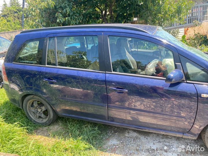 Opel Zafira B Z22YH 2006 г.в.В разбор