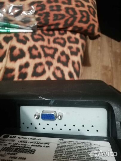 ЖК монитор LG flatron