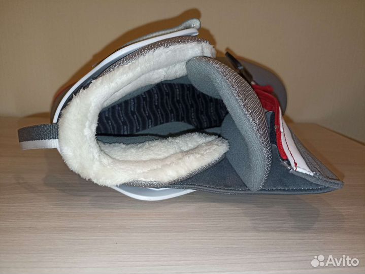 Лыжные женские ботинки Salomon. Размер 38