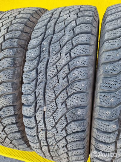 Viatti Brina Nordico V-522 215/65 R16