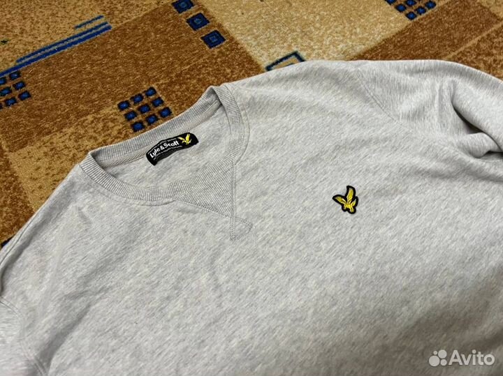 Свитшот Lyle & Scott серый