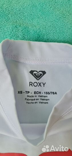 Roxy: рашгард, топ-бра, лиф для купальника,шорты