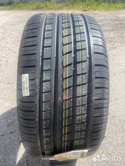 Pirelli P Zero Rosso 275/35 R20