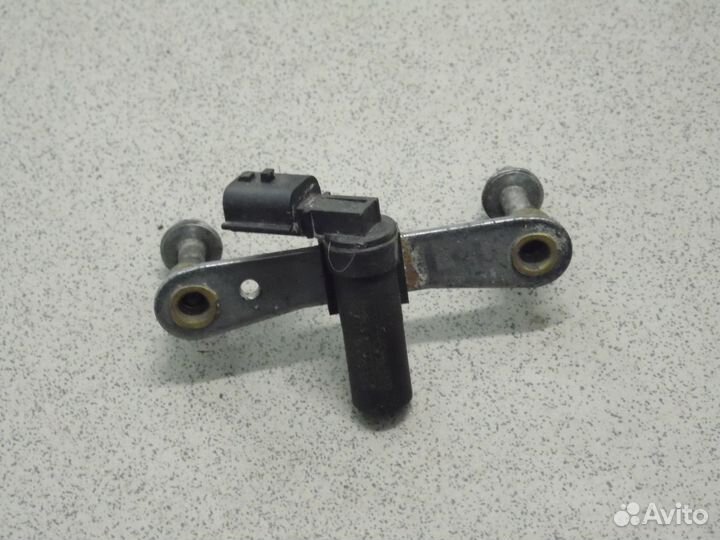 Датчик коленвала DP2 АКПП Рено Логан Сандеро