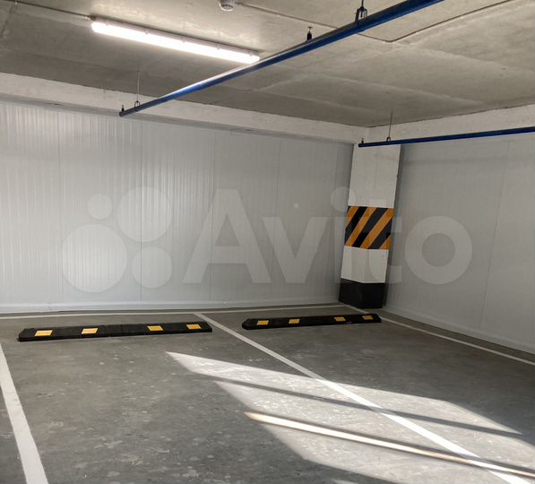Машиноместо, 14 м²