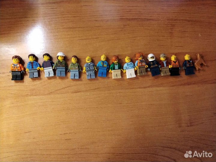 Lego человечки