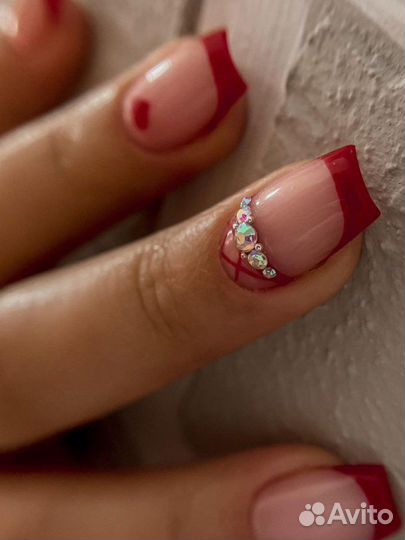 Маникюр Педикюр