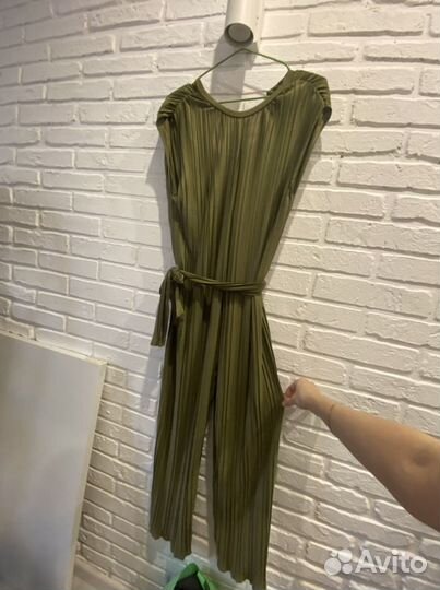 Комбинезон женский Zara