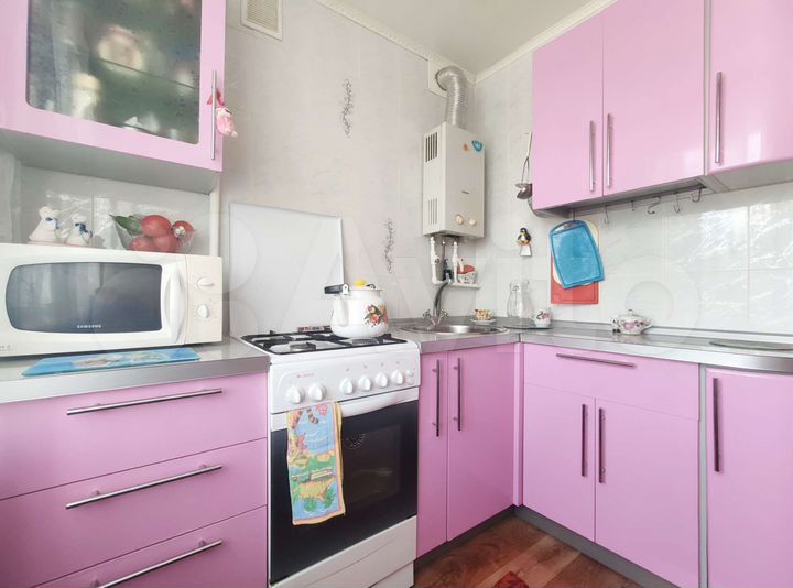 2-к. квартира, 47 м², 2/5 эт.