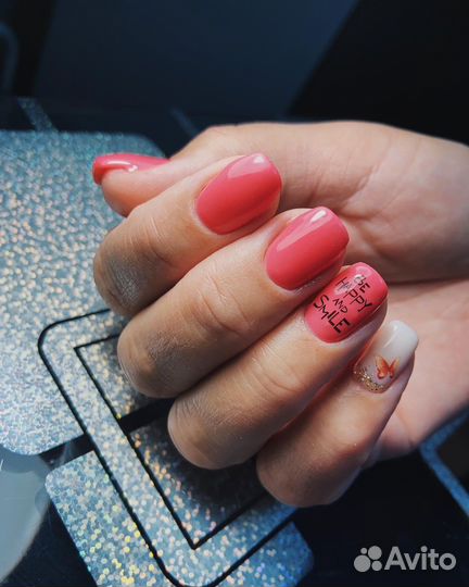 Покрытие гель-лаком,маникюр