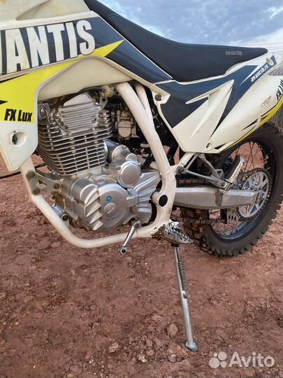 Avantis FX 250 LUX (птс, 21 л.с)