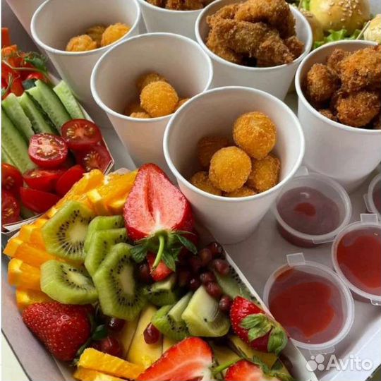 Фуршет, кендибар