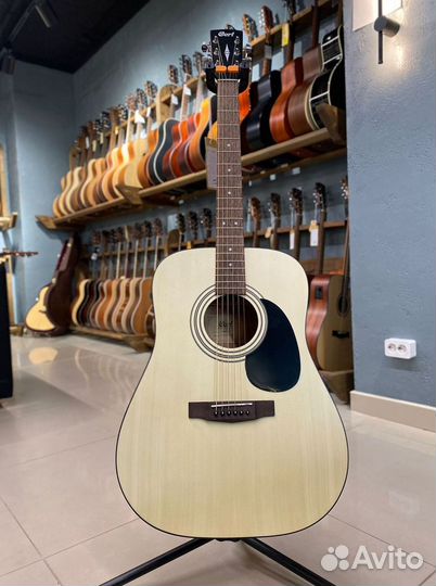 Акустическая гитара AD810