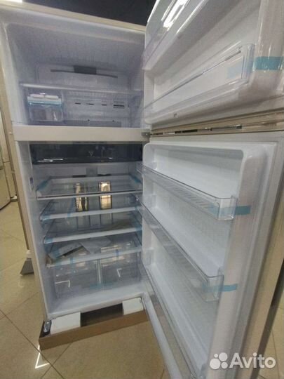 Холодильник sharp новый со склада