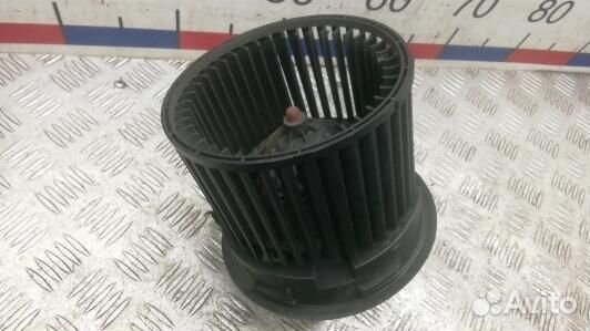 Моторчик печки dacia sandero 2 (ZKR15KK01)