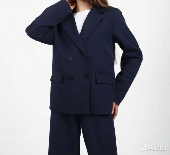 Костюм школьный для девочки 146