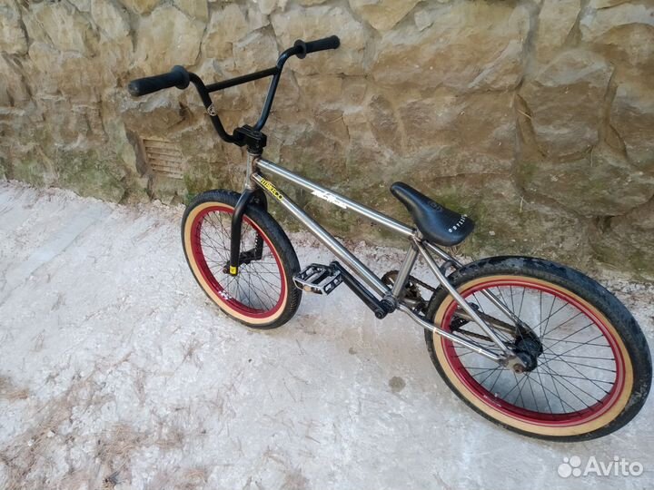 Трюковой велосипед bmx